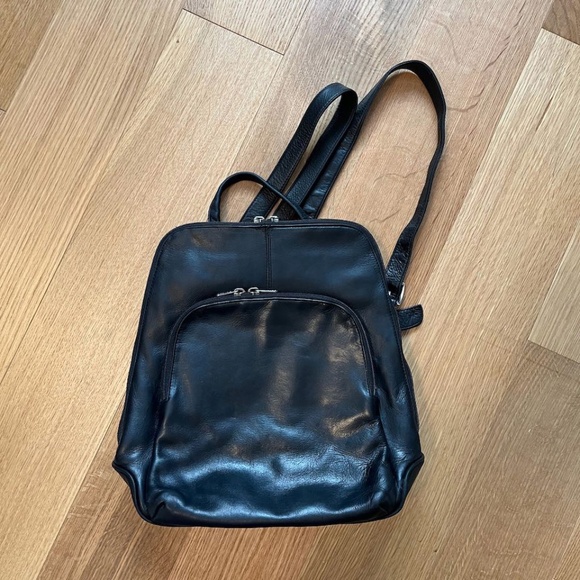 Danier Black Genuine Leather Minimalist Small Backpack - Picture 3 of 9
